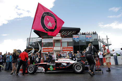 FC Midtjylland i poleposition på Zolder-banen i Belgien. En gentagelse kræver kapital.